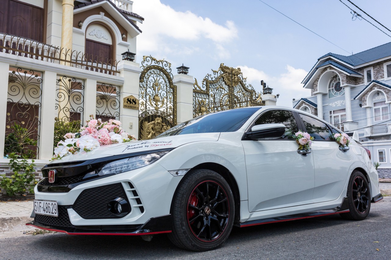 Cho Thuê Xe Hoa Bến Tre 13 z2116949607847 47848df5abc873fdceae918e165c7ff7